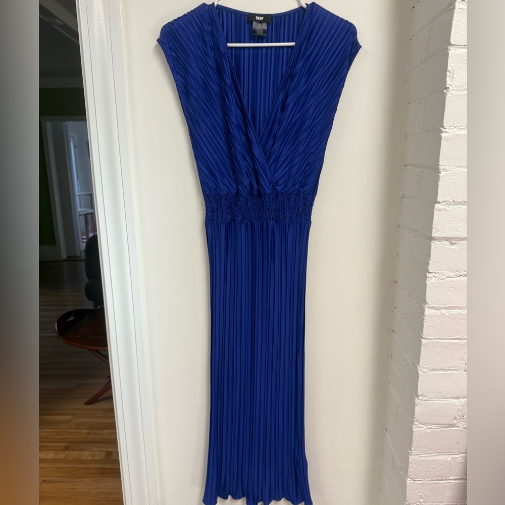 DKNY Women's Pleated Smocked Waist Dress Blue Size 8